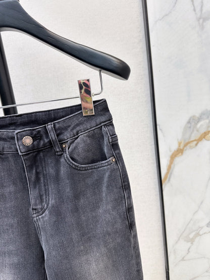P 25ss embroidered jeans