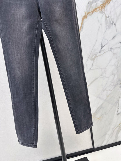 P 25ss embroidered jeans