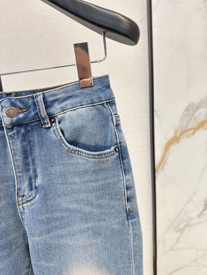 P 25ss embroidered jeans