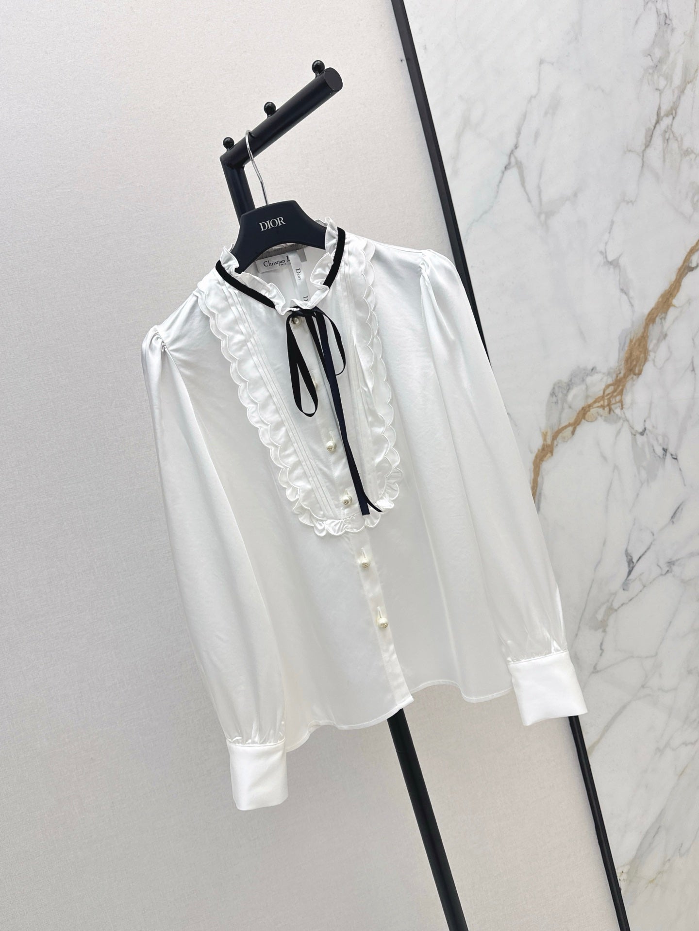 D 25ss ruffle shirt