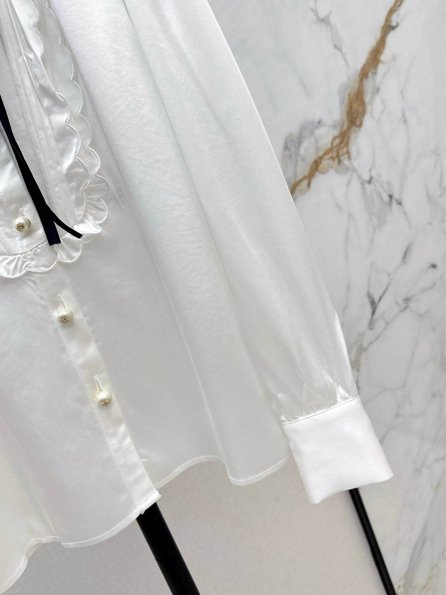 D 25ss ruffle shirt