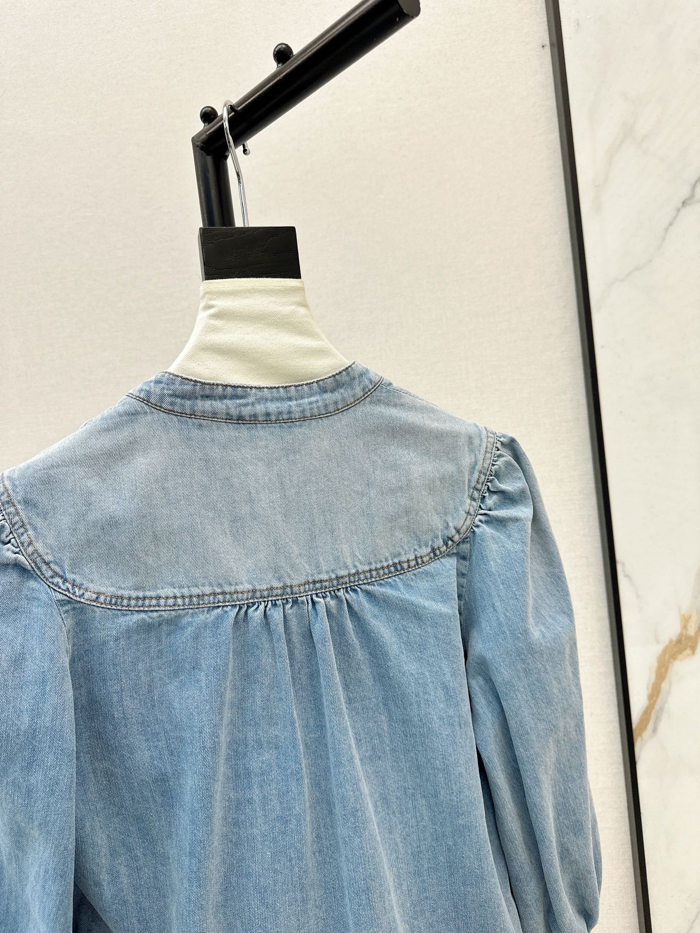 Zim 25ss denim V neck shirt