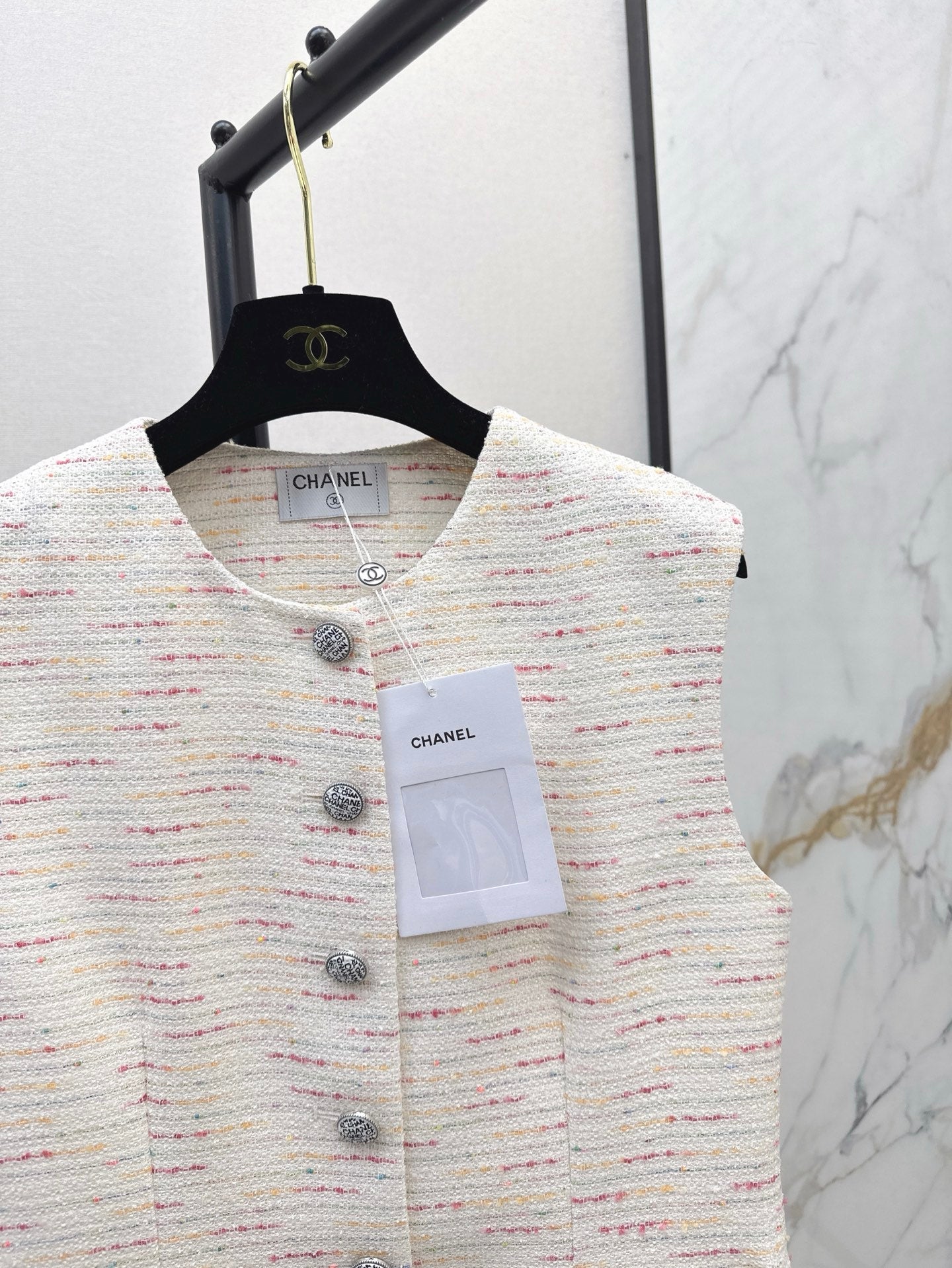 Ch 25ss woven vest