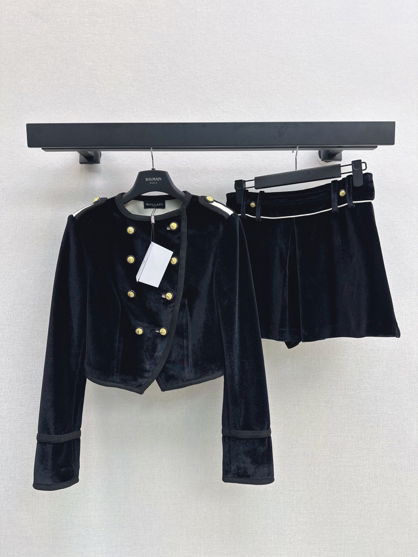 Bal 25ss flocked set