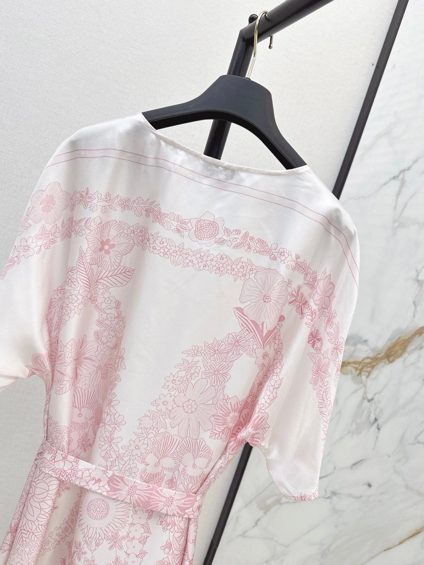 H 25ss Silk long dress