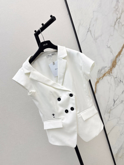 D 25ss slant collar vest