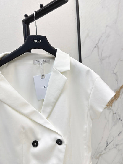 D 25ss slant collar vest