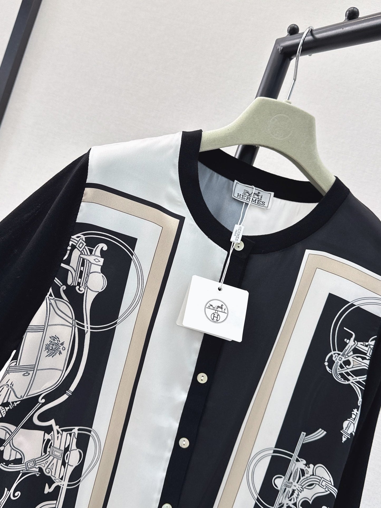 H 24ss knit cardigan