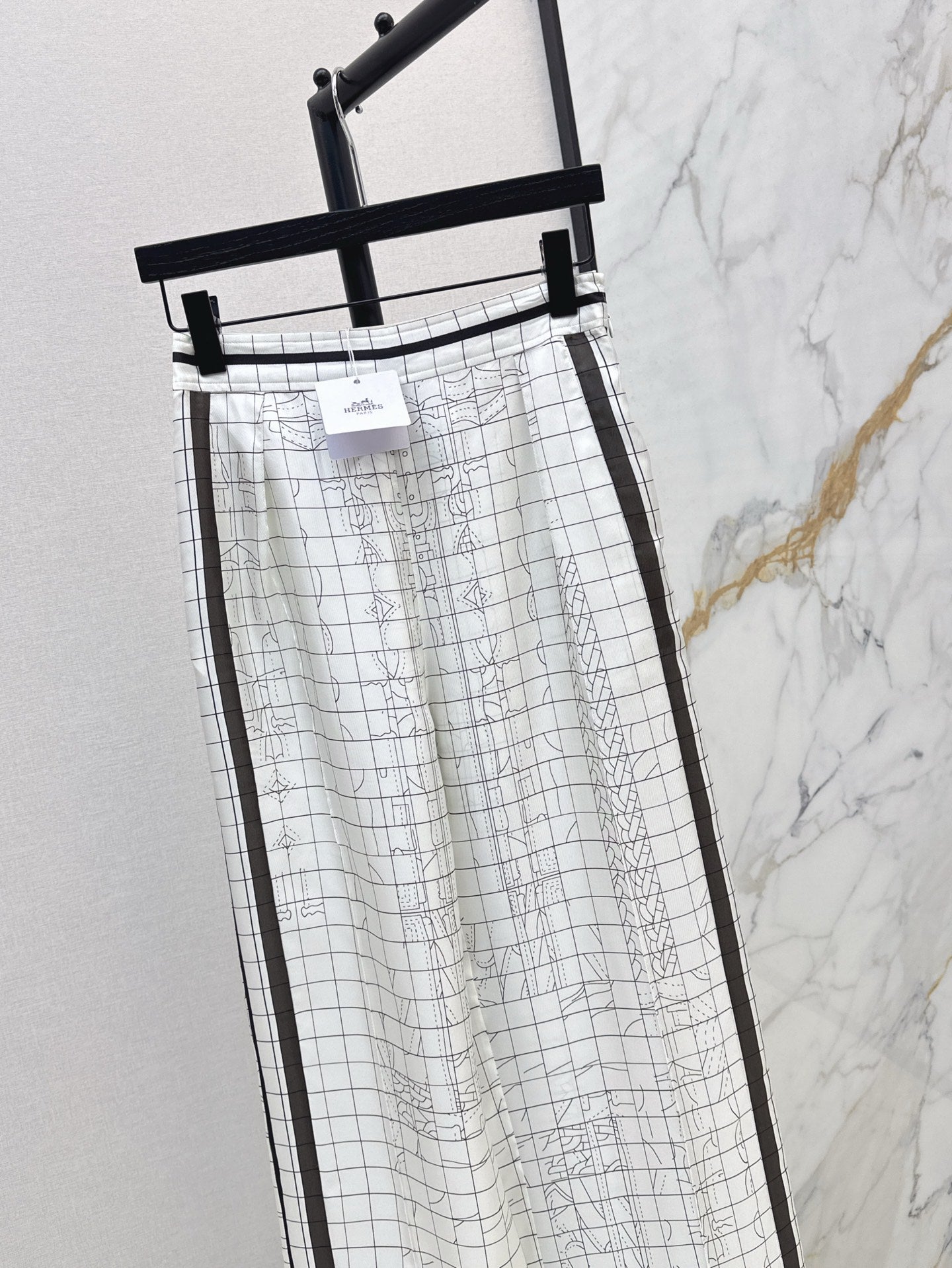 H 25ss Silk wide leg pants