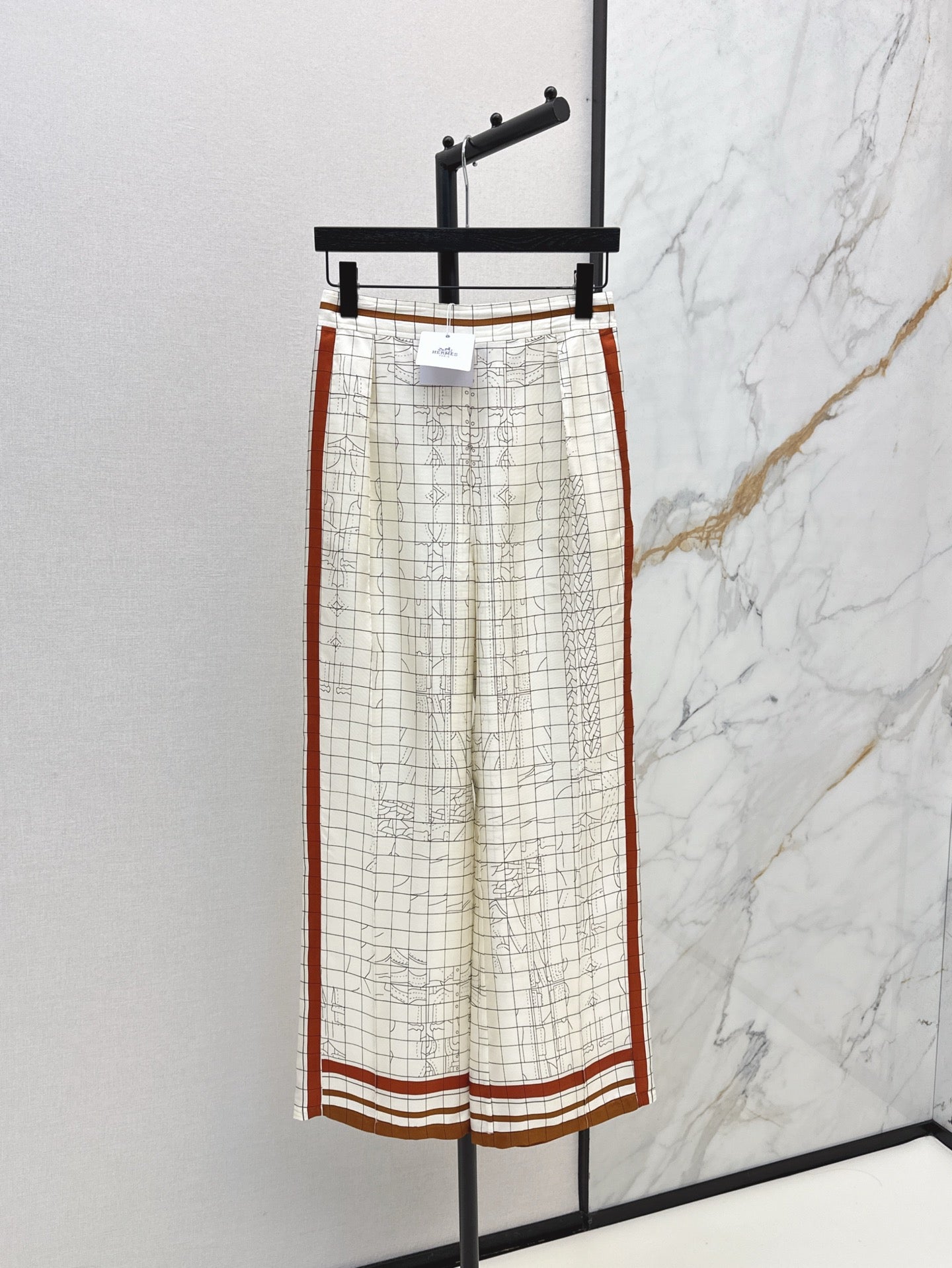 H 25ss Silk wide leg pants