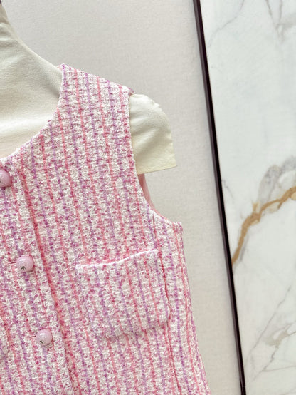Ch 25ss woven vest