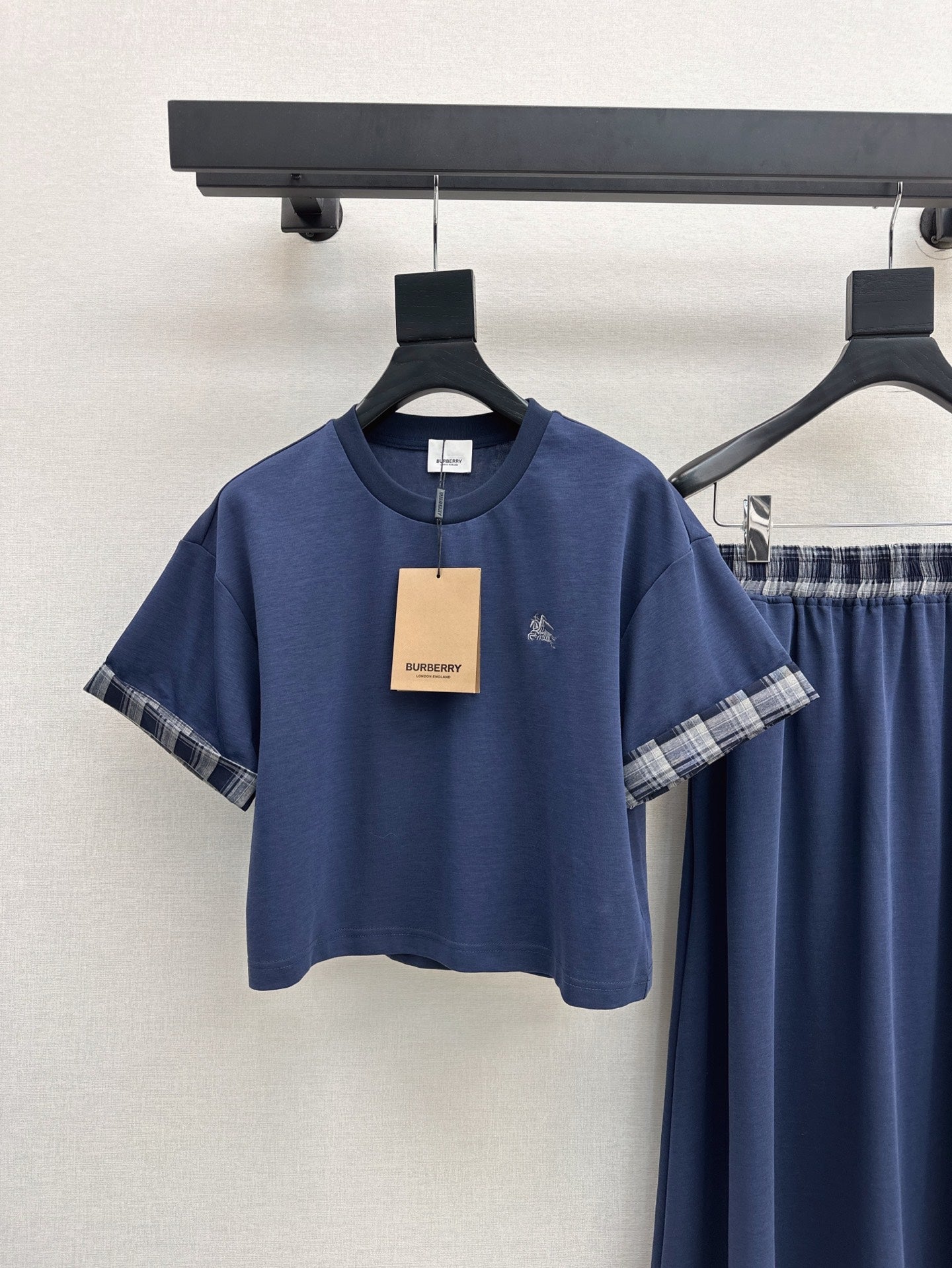 Bur 25ss tee skirt set