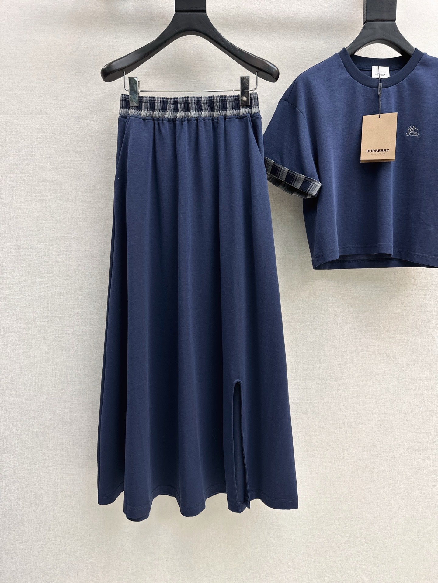 Bur 25ss tee skirt set