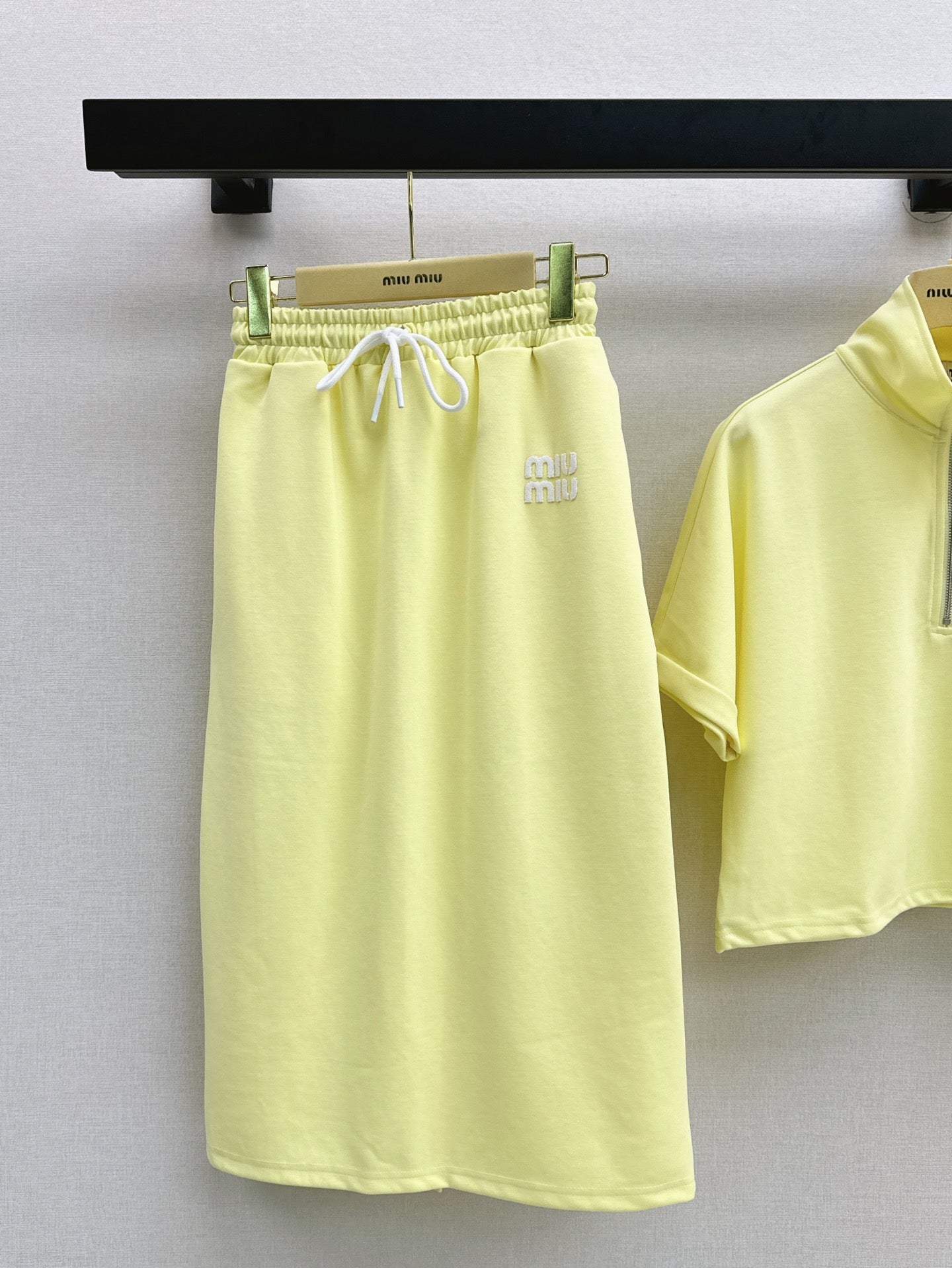 Mi 25ss skirt set