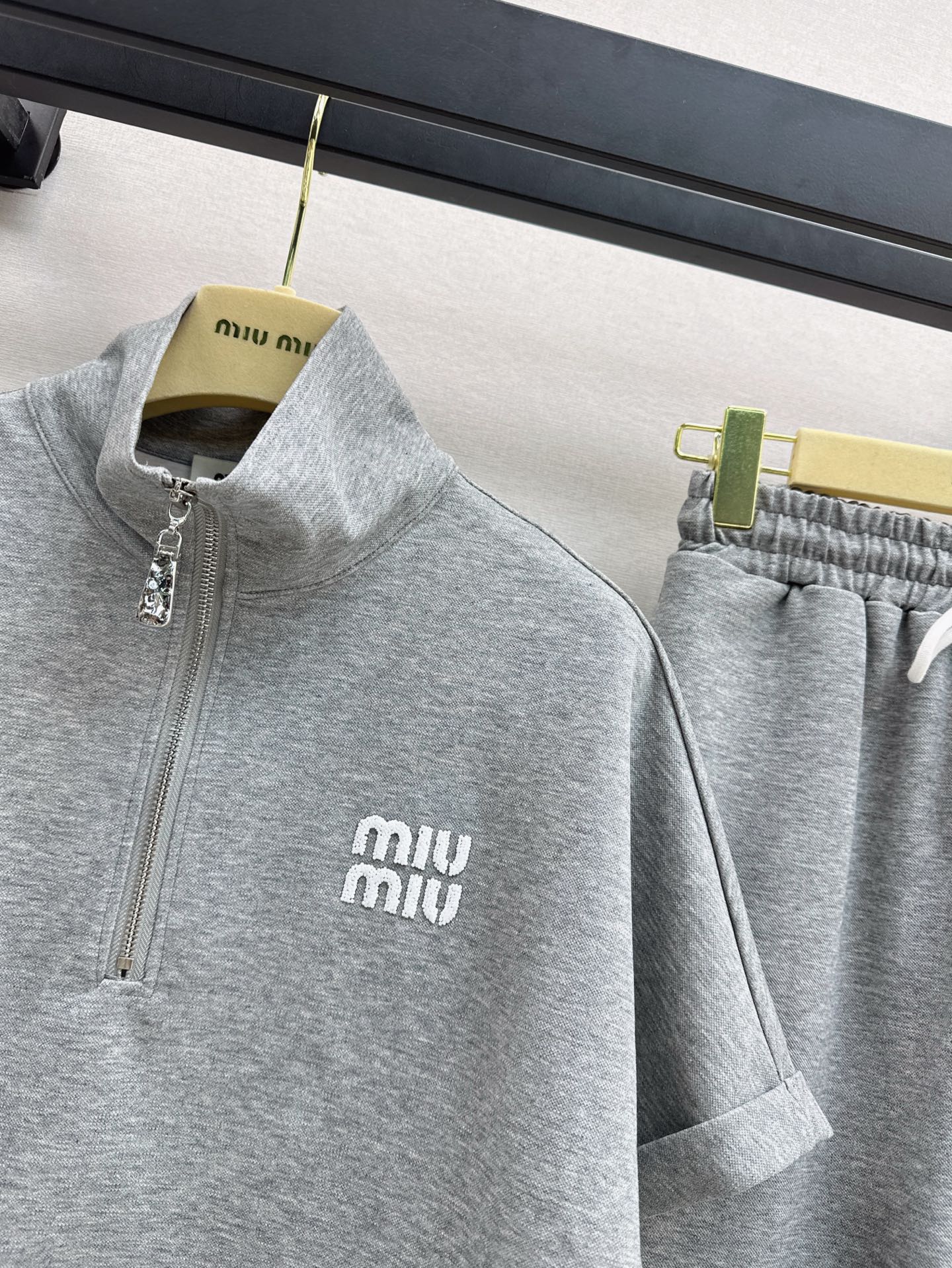 Mi 25ss skirt set