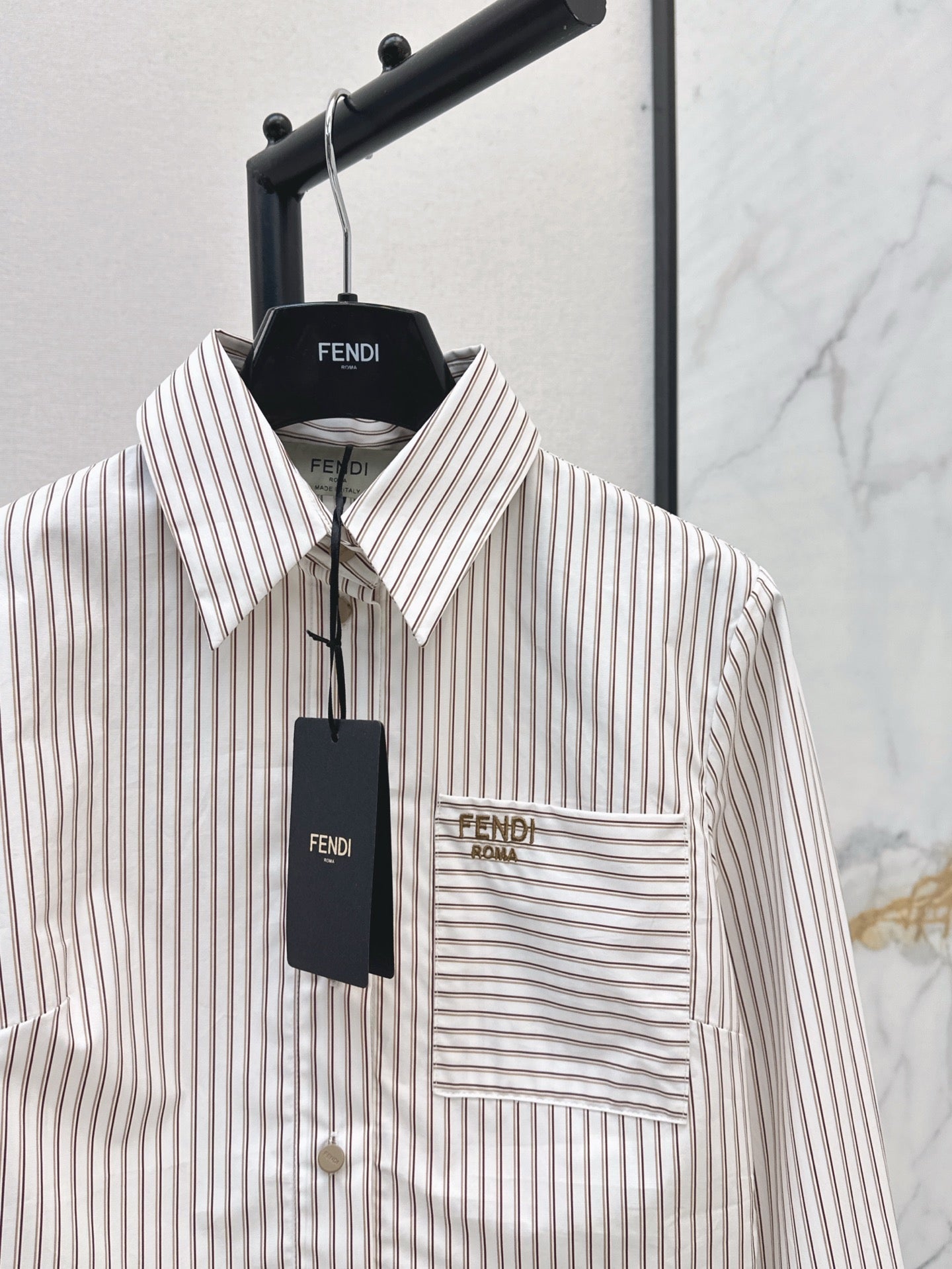 Fe 25ss crop shirt