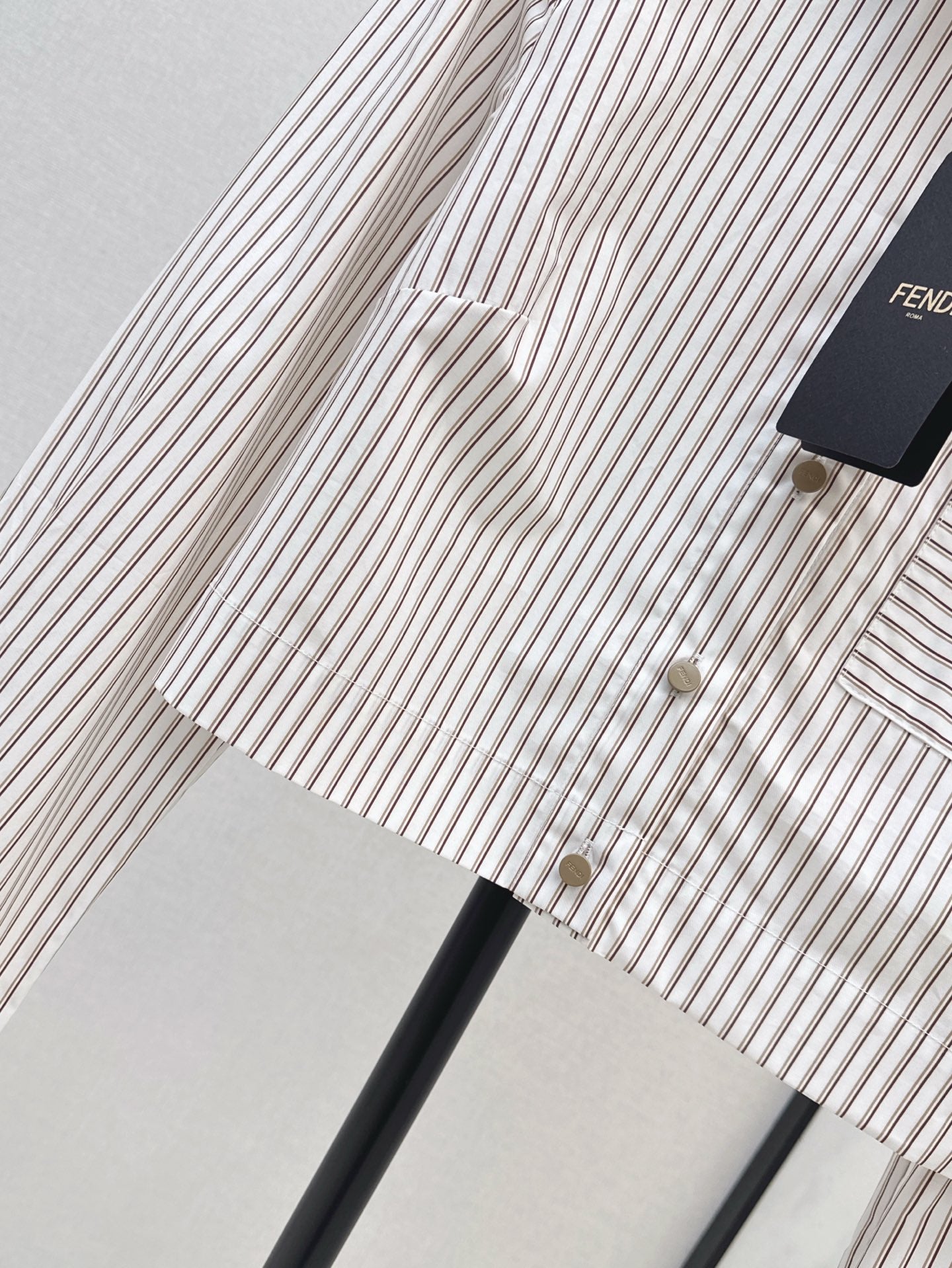 Fe 25ss crop shirt