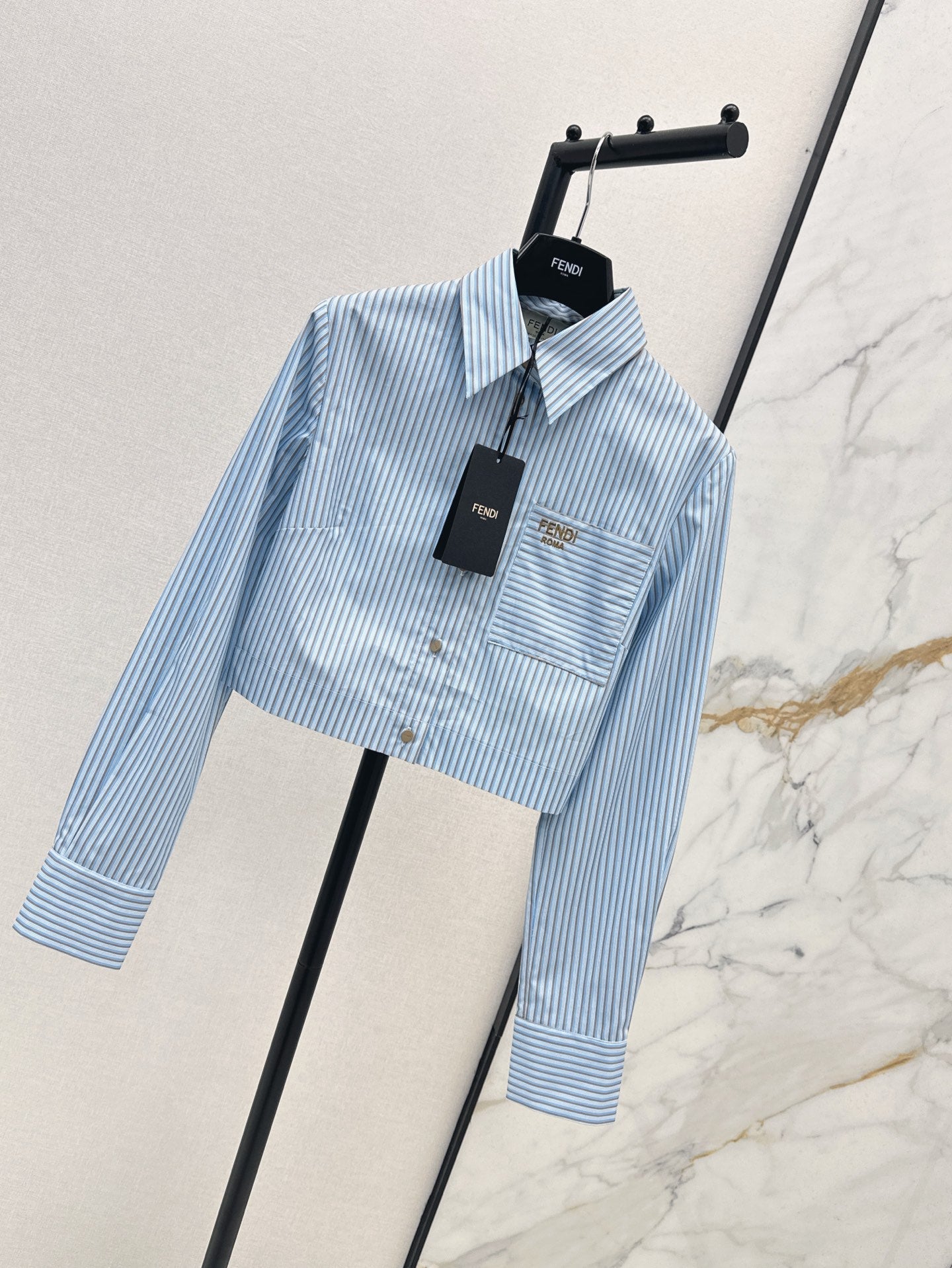 Fe 25ss crop shirt