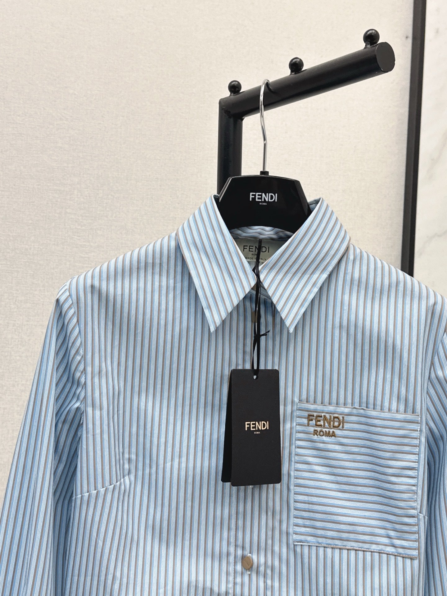 Fe 25ss crop shirt
