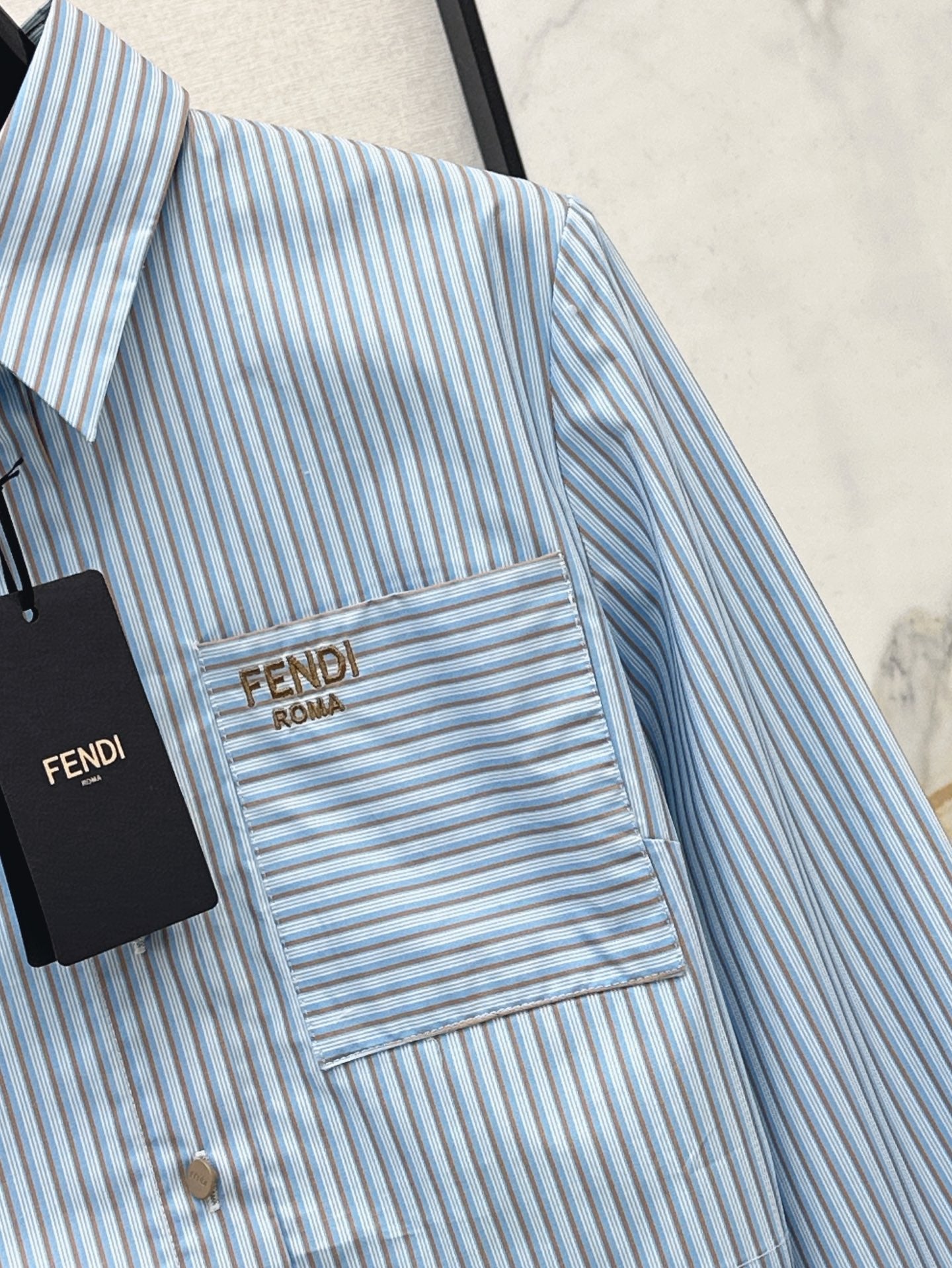 Fe 25ss crop shirt