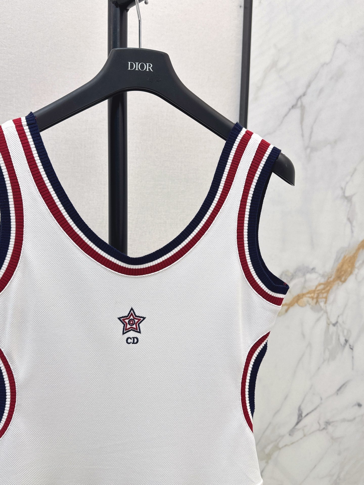D 25ss sleeveless dress