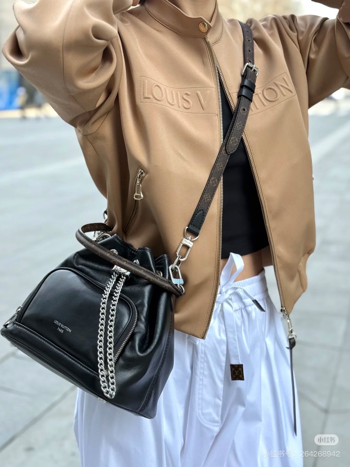 L 25ss embossed jacket