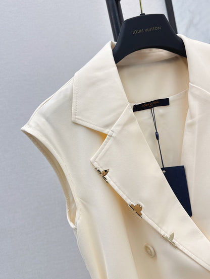 L 25ss sleeveless coat