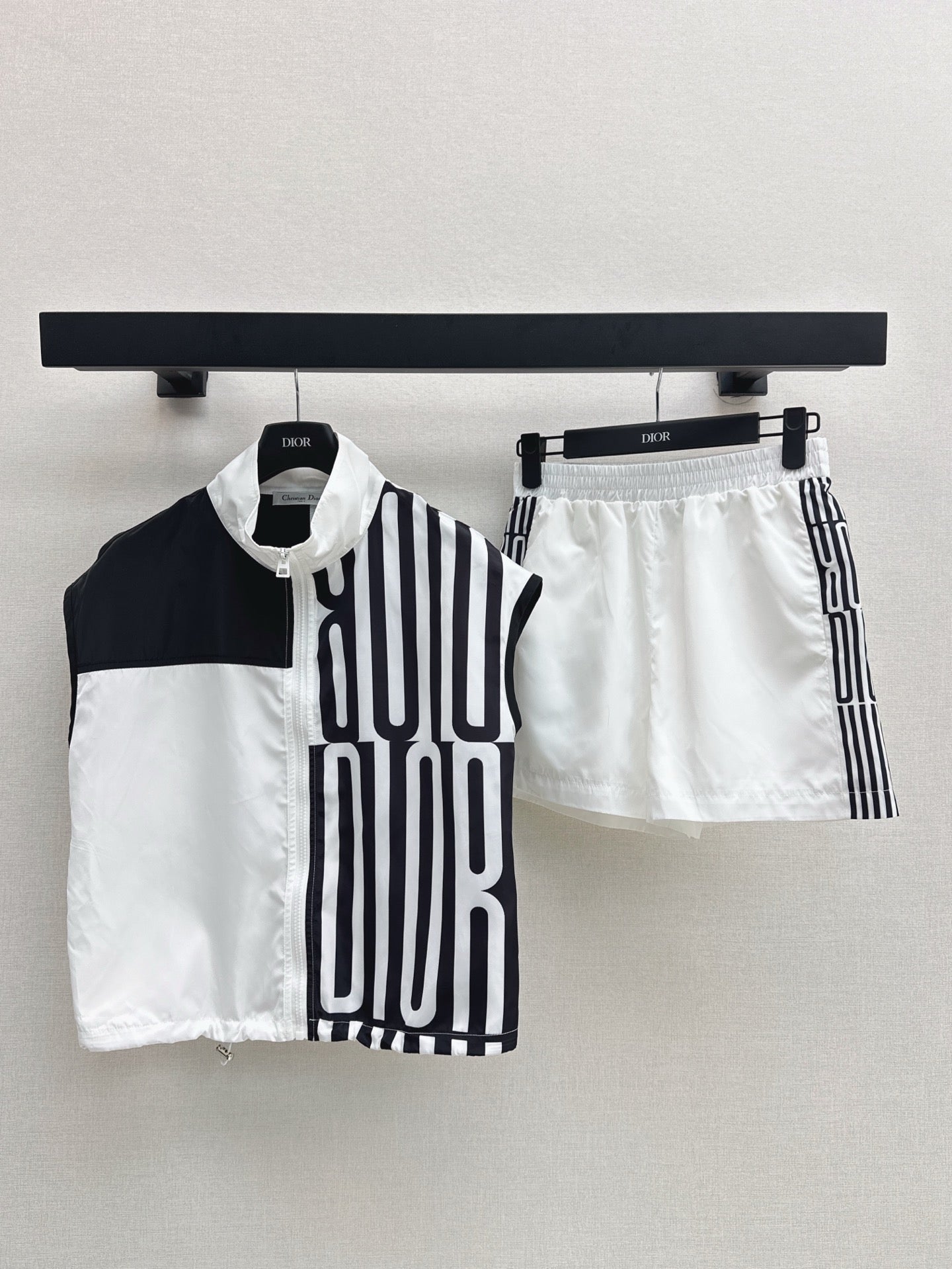 D 25ss miss sleeveless set