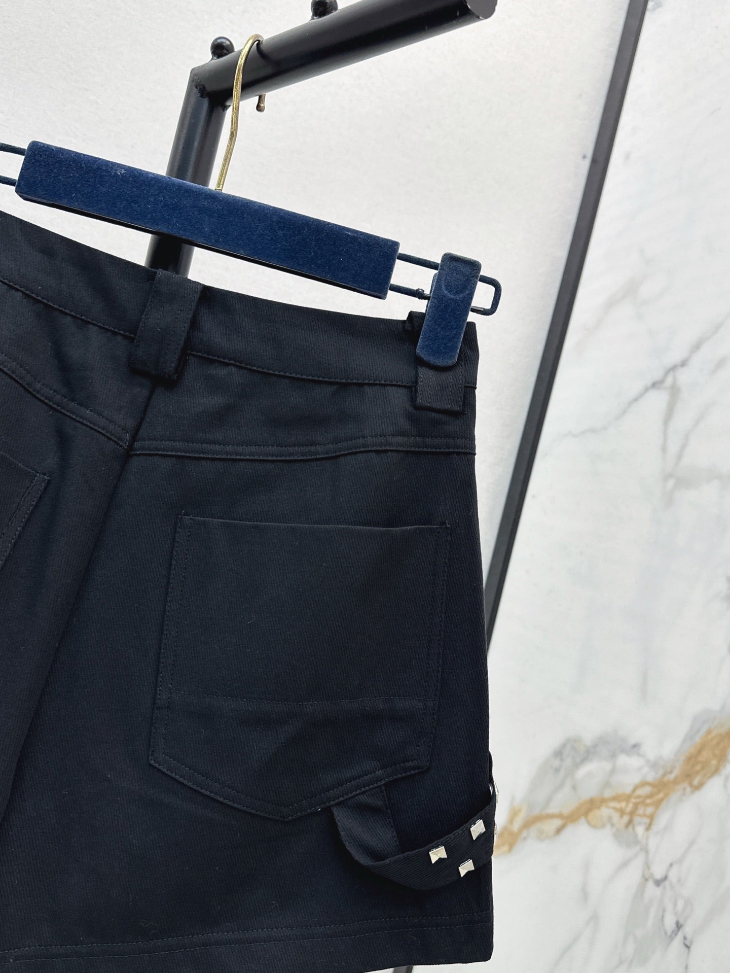 L 25ss short