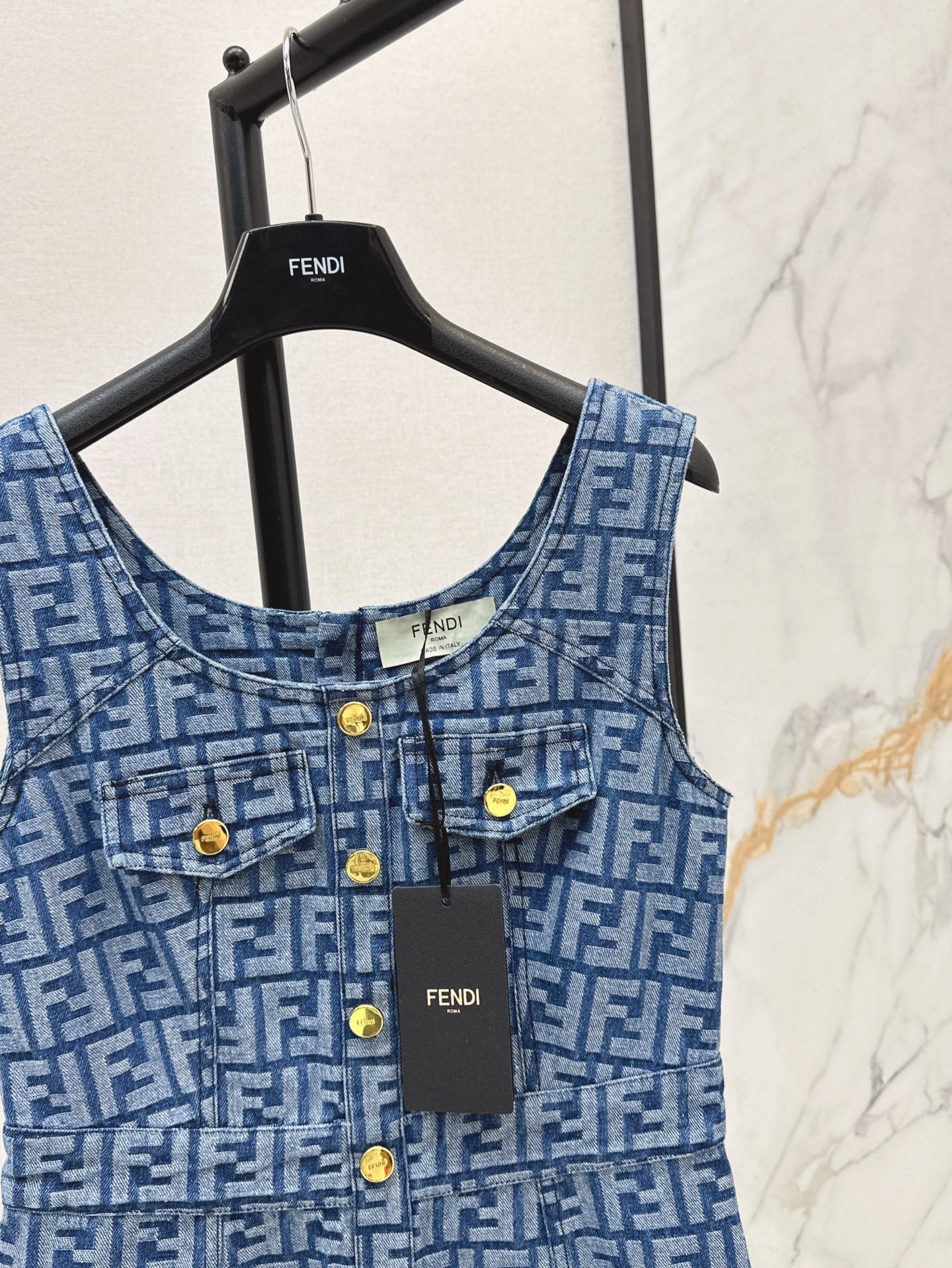Fe 25ss sleeveless denim dress