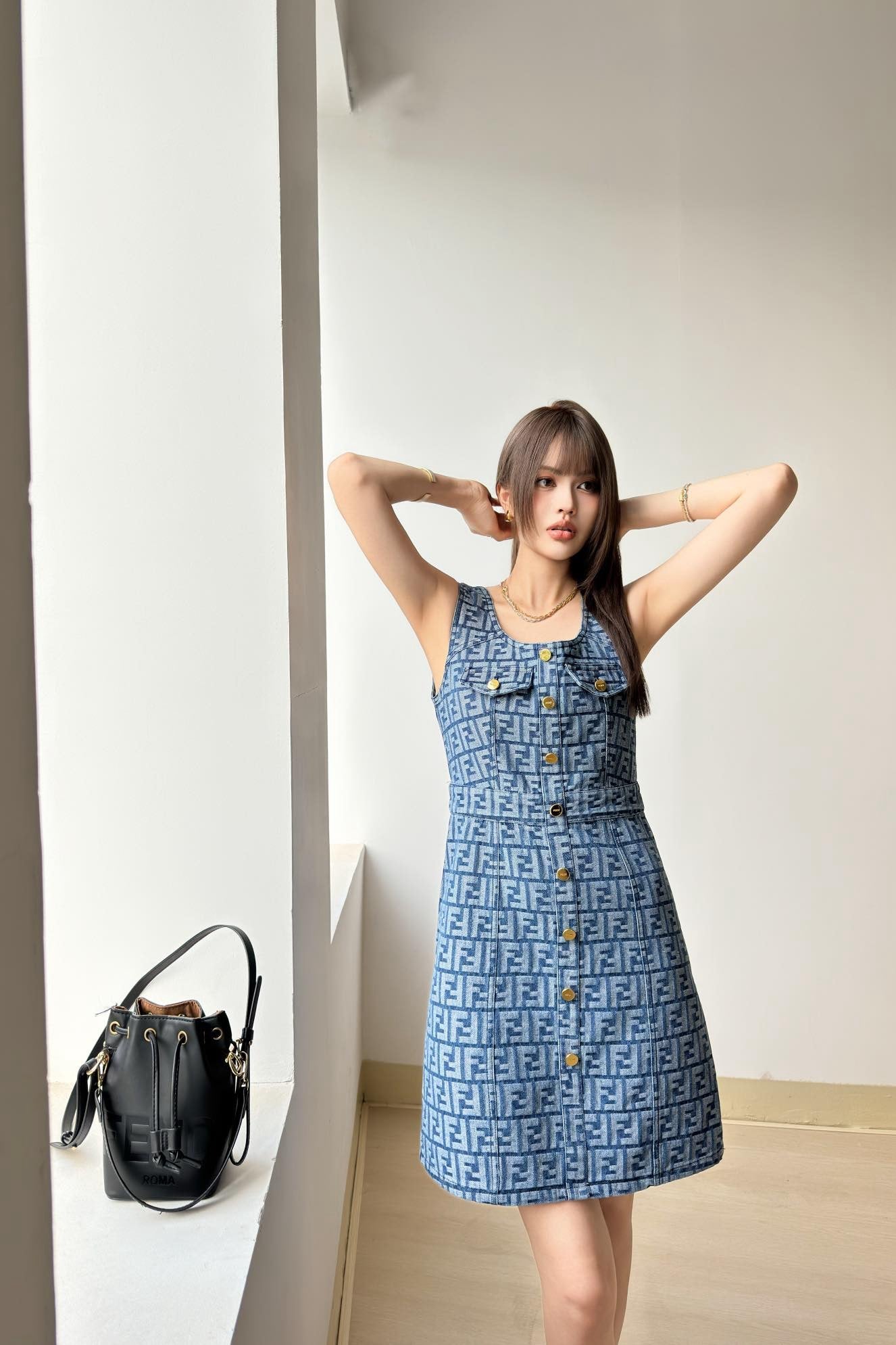 Fe 25ss sleeveless denim dress