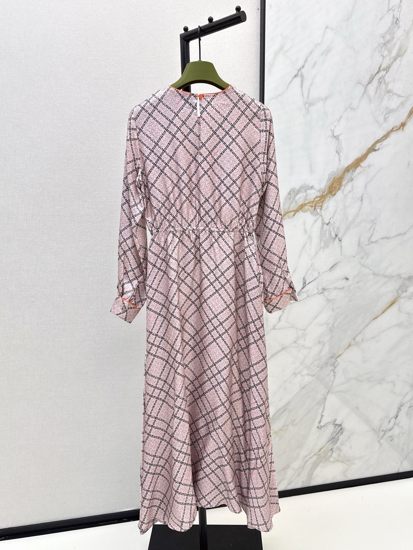 G 25ss silk dress