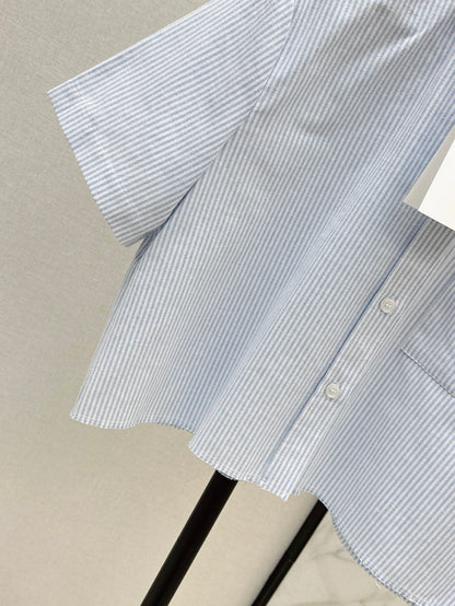 Alexand 25ss crop shirt
