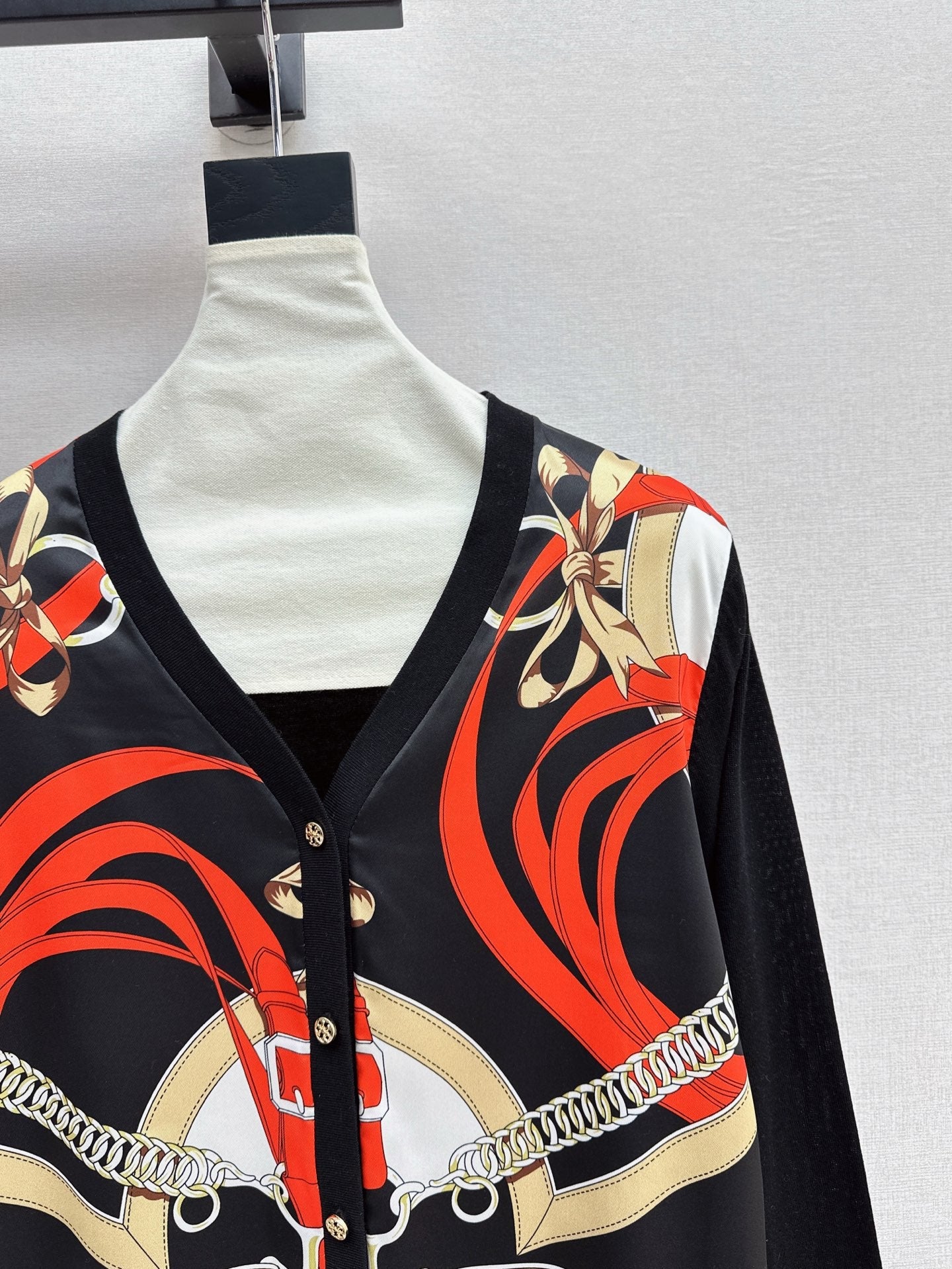 H 24SS tencel cardigan