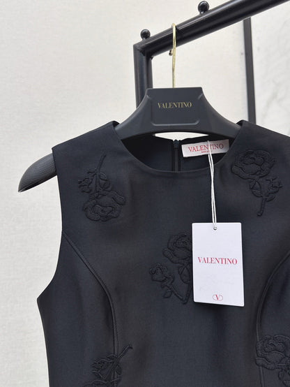 Val 25ss embroidered dress