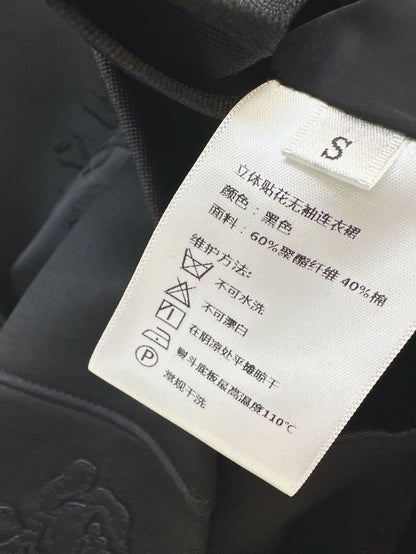 Val 25ss embroidered dress
