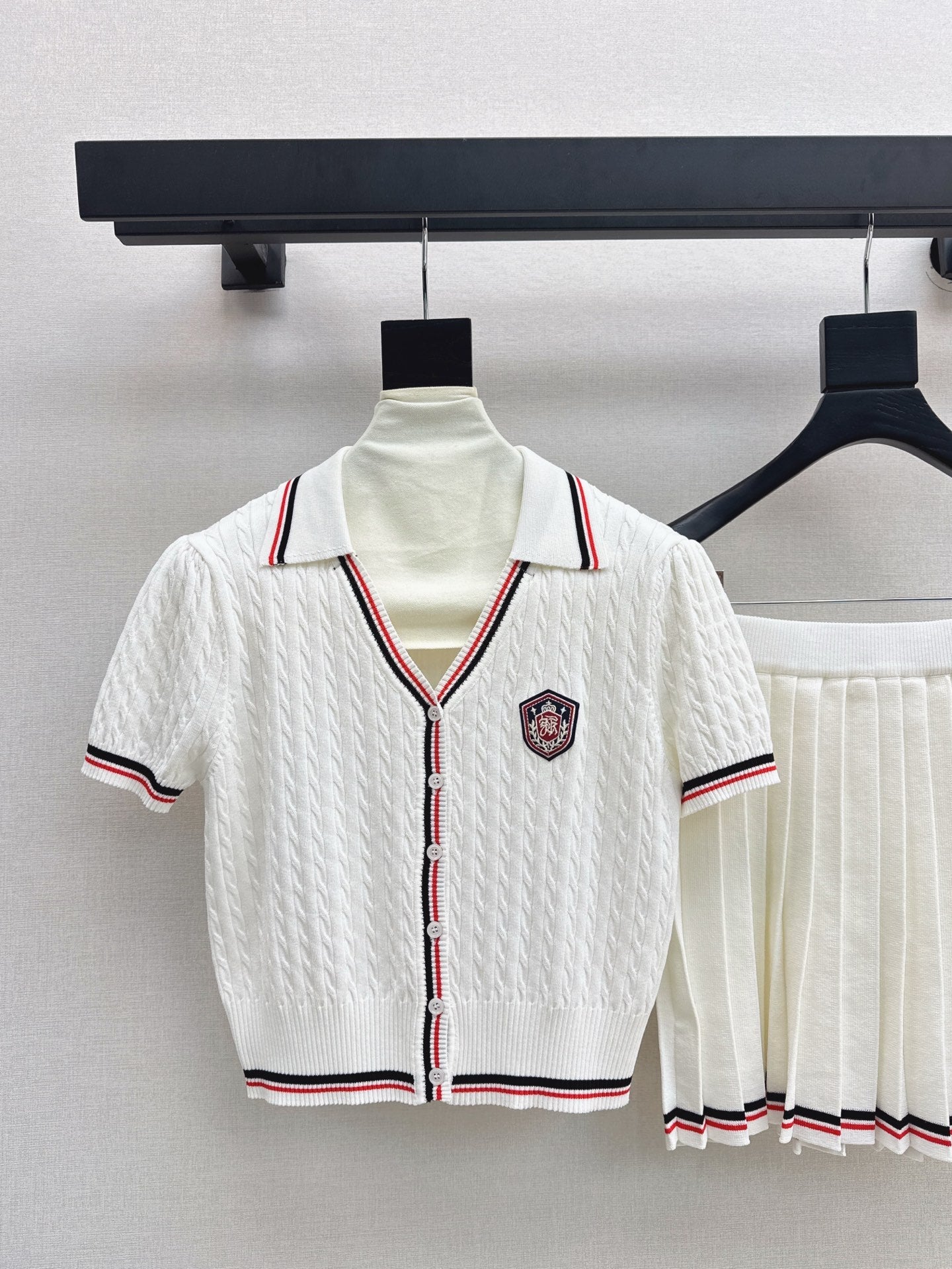 Th 25ss knit set