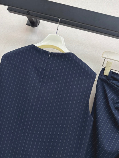 Loe 25ss pleated set