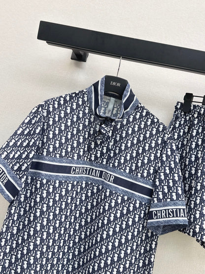 D 25ss monogram set