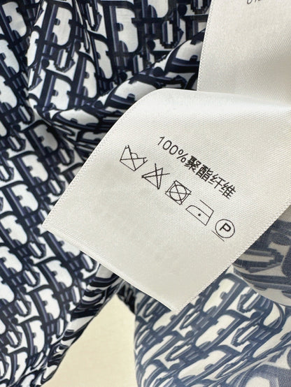 D 25ss monogram set