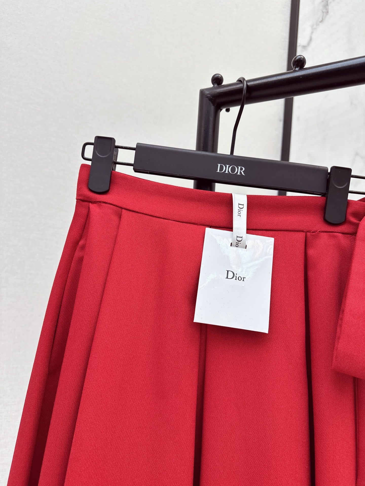 CD 25SS pleated skirt