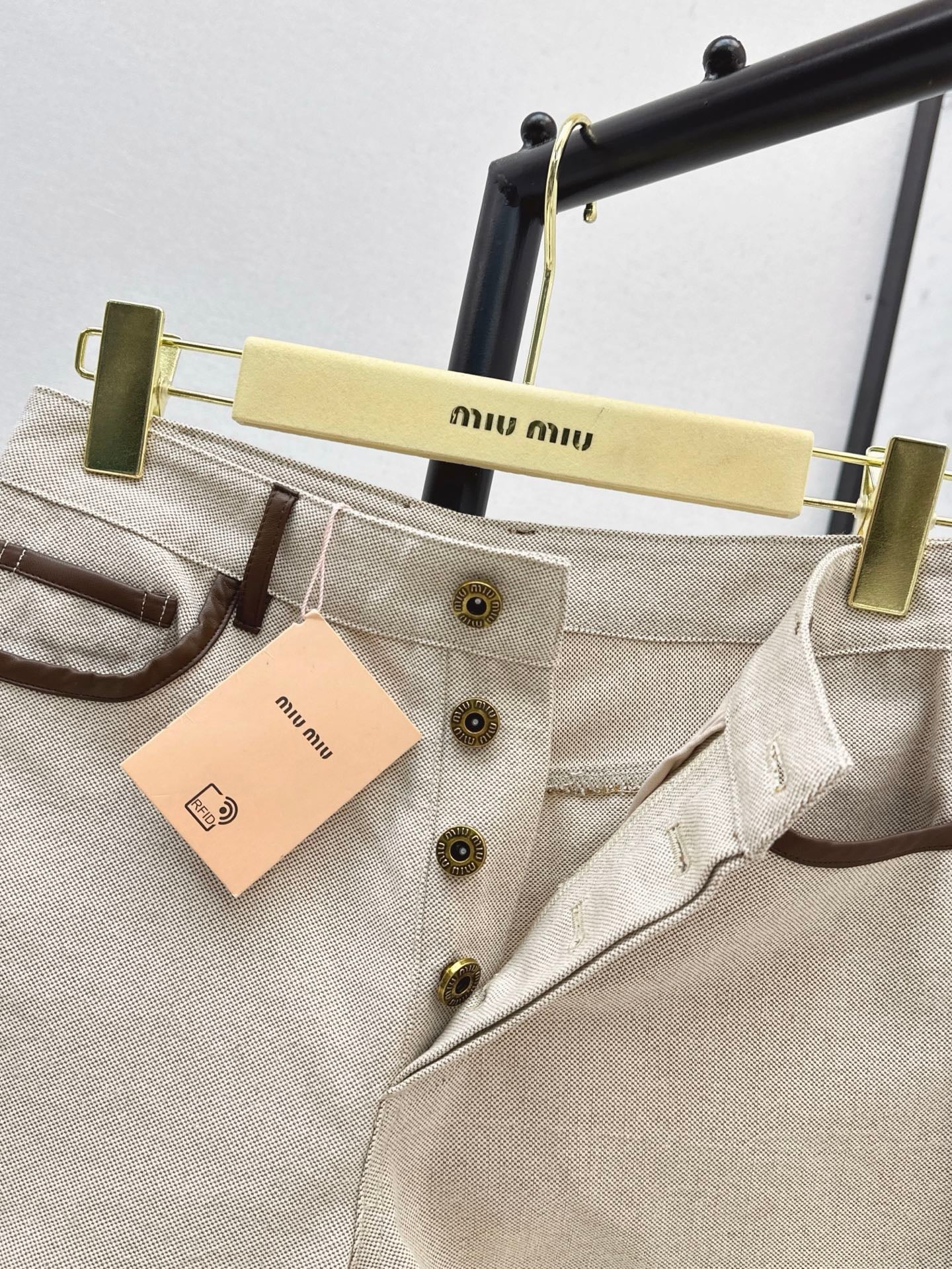 M 25ss shorts