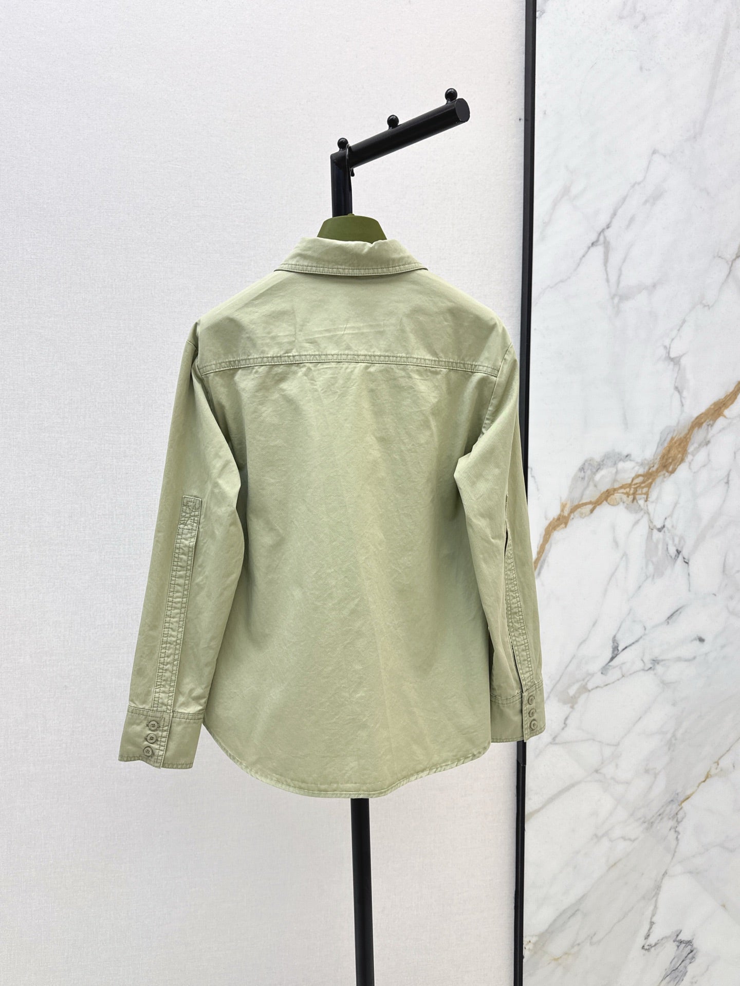GU 25SS Waist-cinching shirt