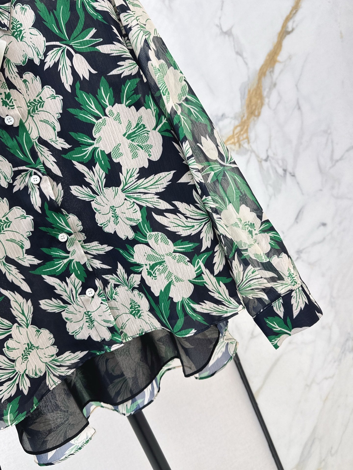 Lo 25ss print shirt