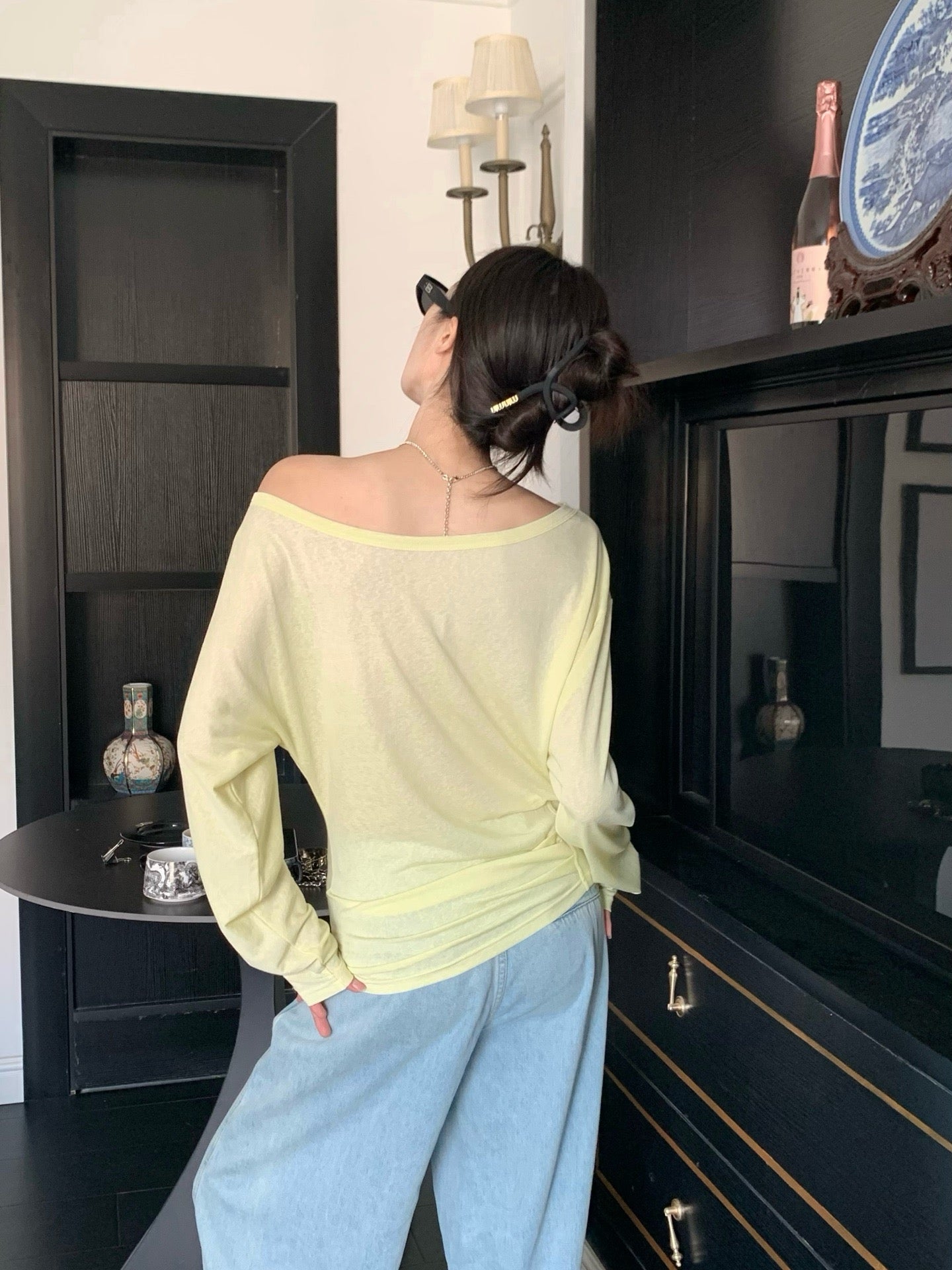 Mi 25ss off-shoulder shirt