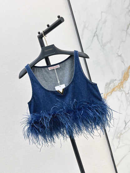 Val 25ss Removable ostrich feathers vest