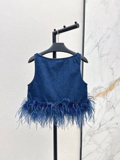Val 25ss Removable ostrich feathers vest