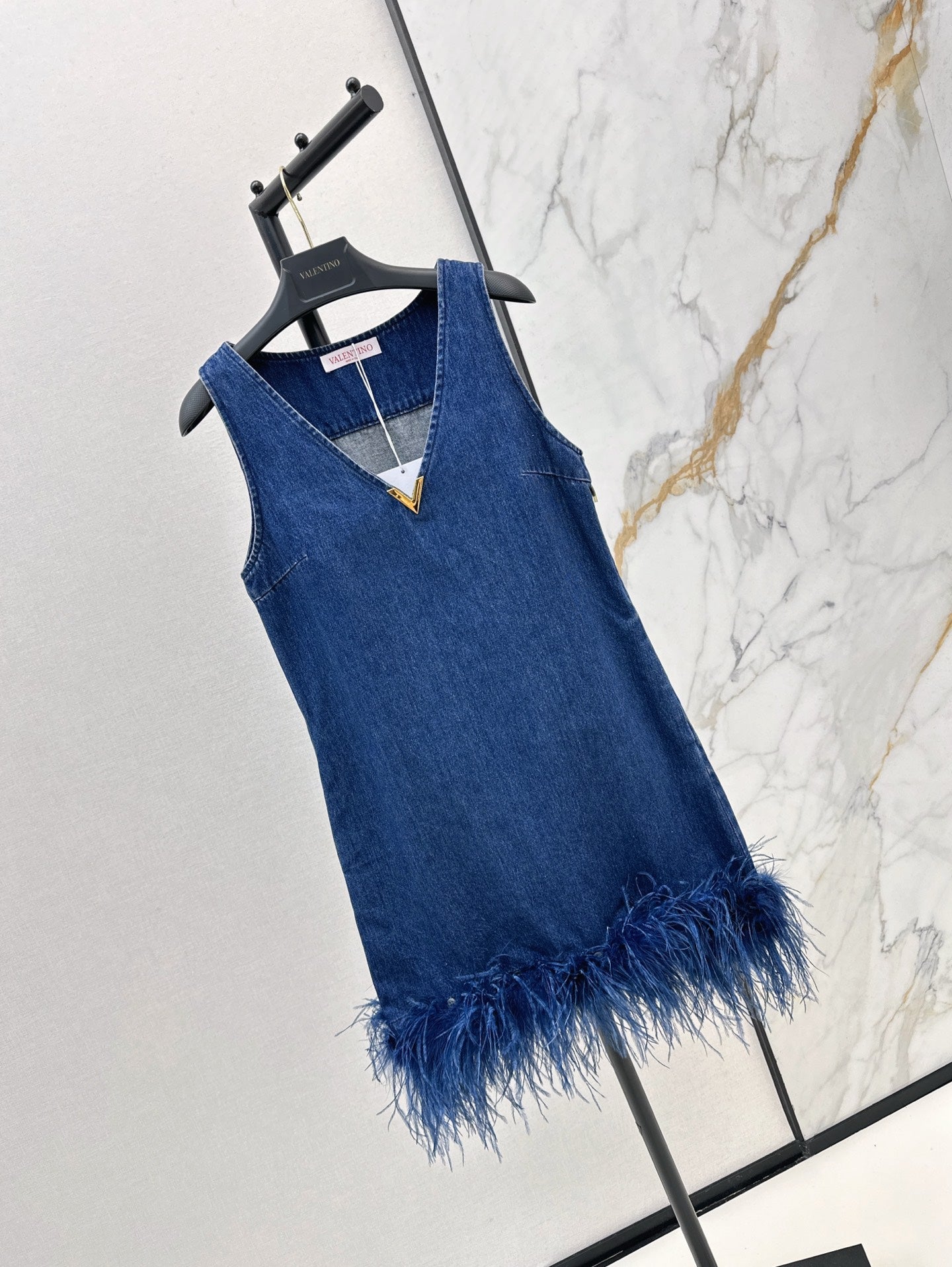 Val 25ss Removable ostrich feathers dress