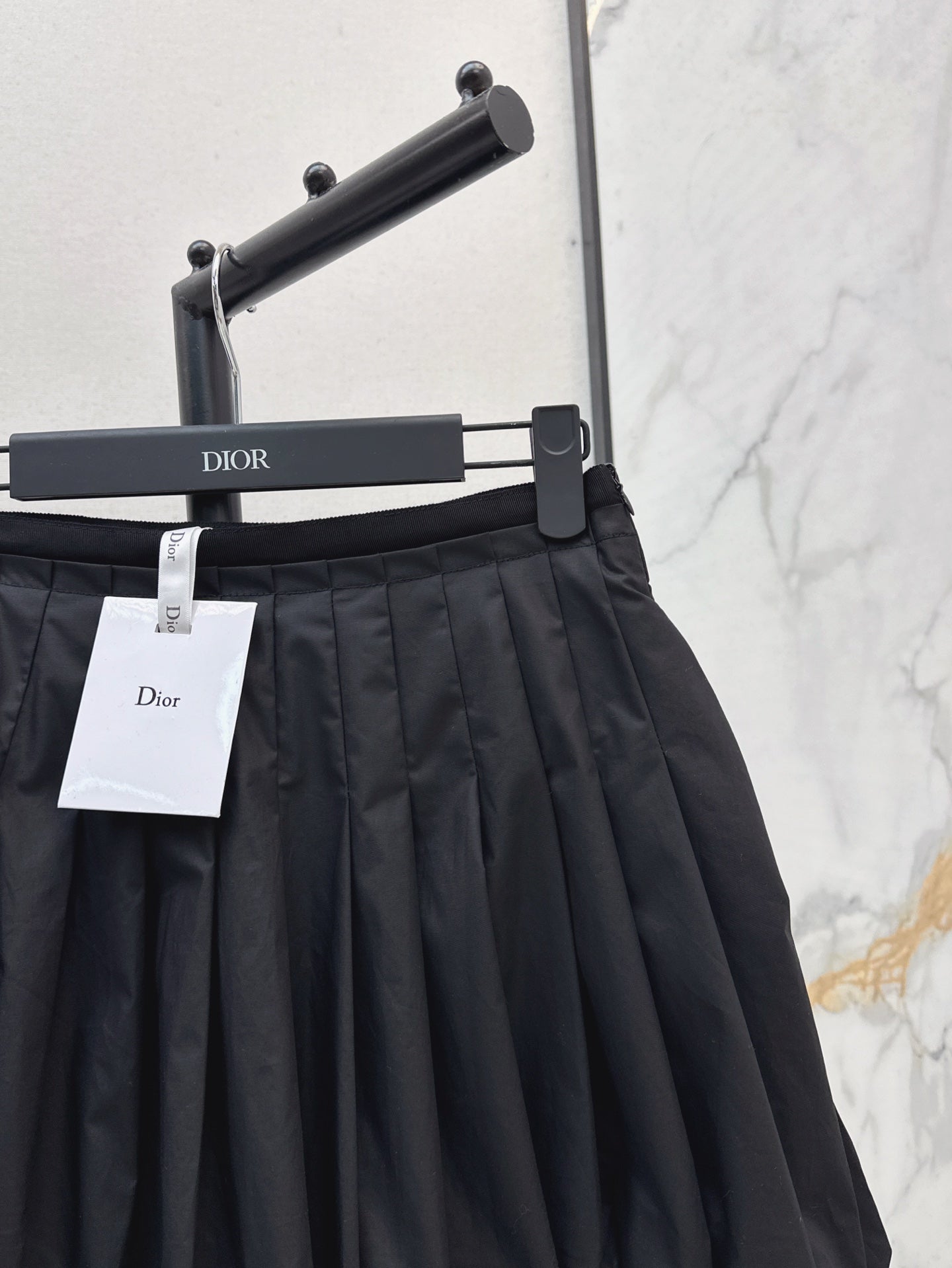 CD 25SS pleated skirt