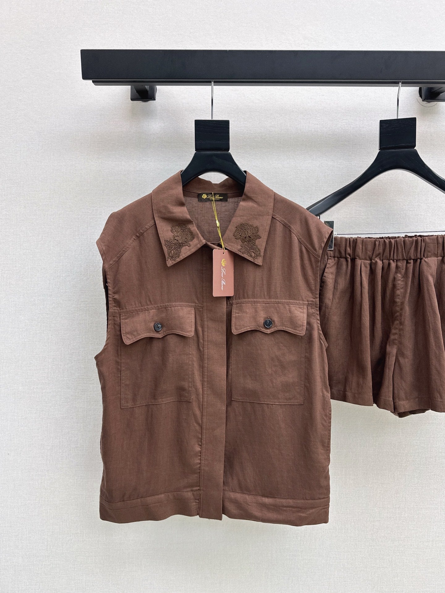 Loro 25ss linen suit